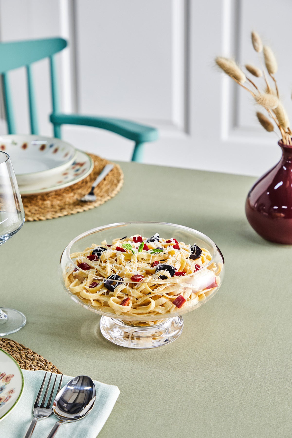 Glamis Ay Model Ayaklı El Yapımı Cam Salata ve Sunum Kasesi