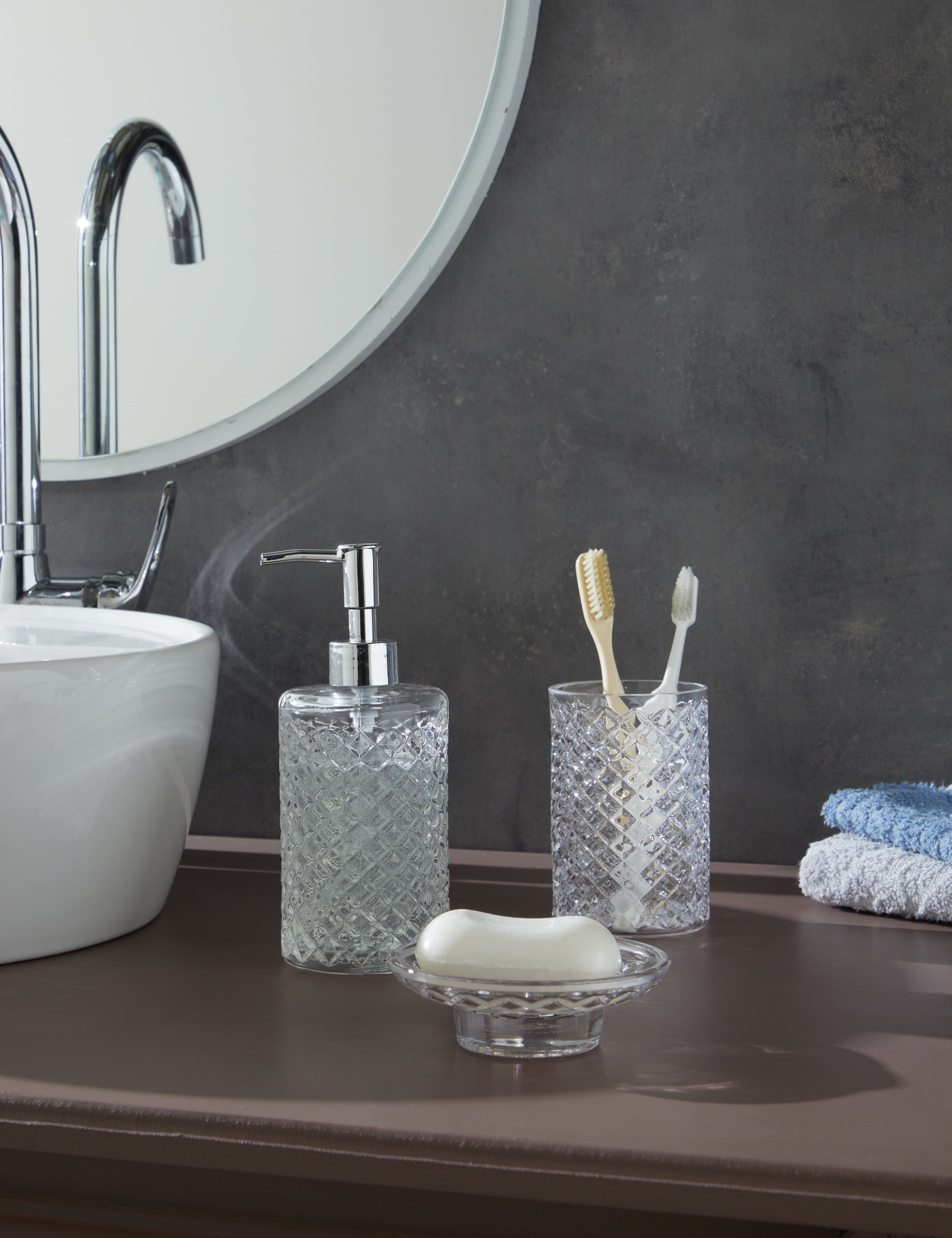 Glamis Kafes Model Banyo Takımı 3'lü Set - Modern banyoda sıvı sabunluk, diş fırçalık ve katı sabunluk ile şıklığı ve düzeni bir araya getirir.